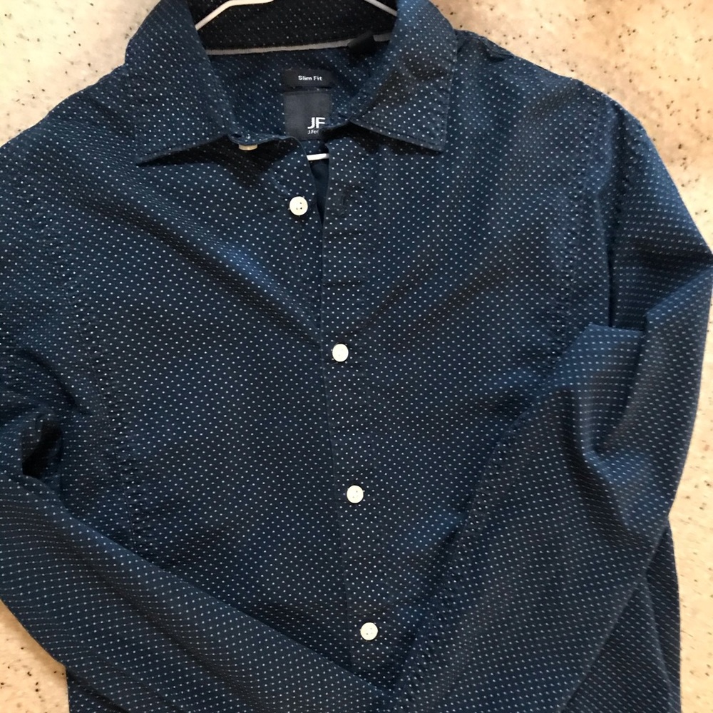 Sharp Casual/Dress Jose Ferrar Navy Shirt!